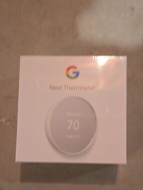 Google Nest Thermostat - White and Silver Trim NIP